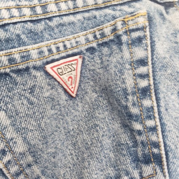 Guess Jean Shorts - Picture 5 of 5